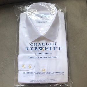 Charles Tyrwhitt Non-Iron Classic Fit Dress Shirt